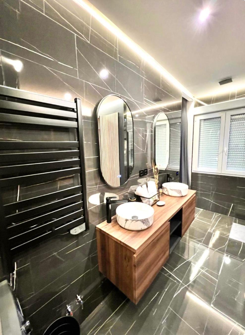 Luxury And Elegant Apartment Madrid Eksteriør bilde