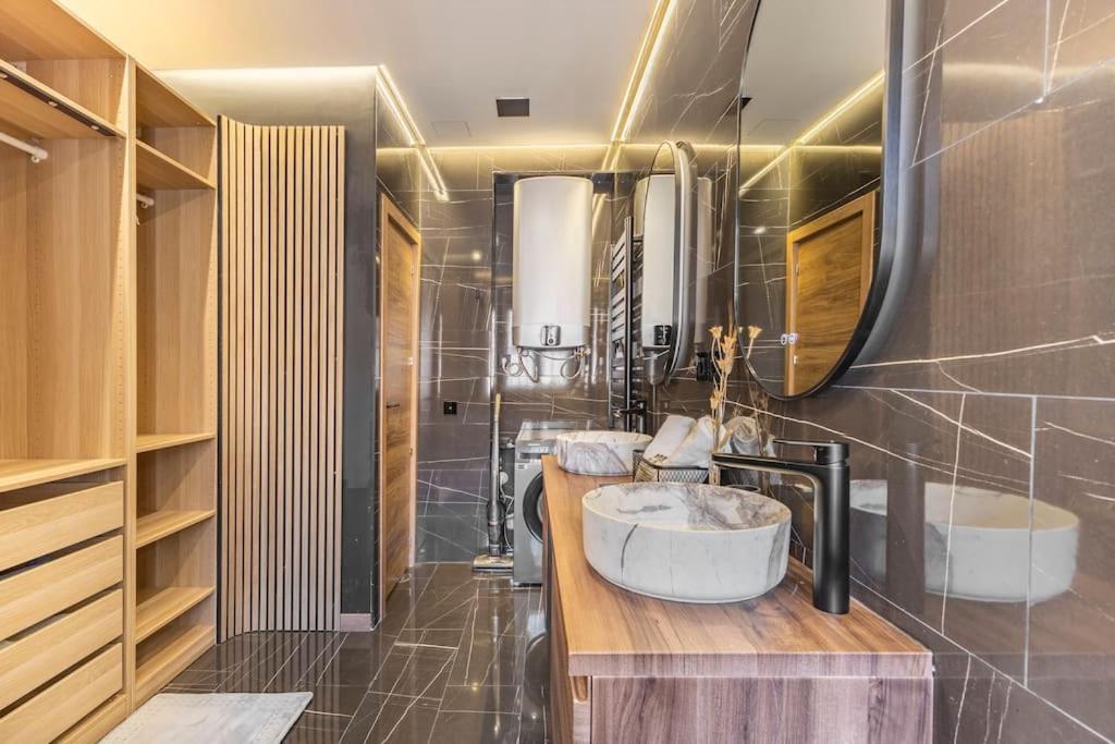 Luxury And Elegant Apartment Madrid Eksteriør bilde
